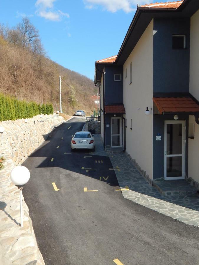 Apartments Park 2016 Surdulica Екстериор снимка